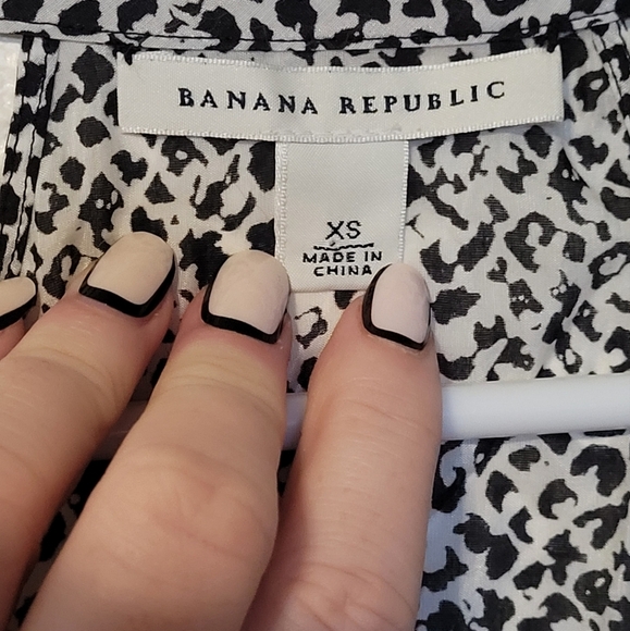 Banana Republic Silk Sheer Tank Blouse Size XS - Picture 7 of 9